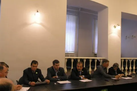 Перед депутатами муниципалитета Ярославля отчитались руководители городских предприятий ЖКХ