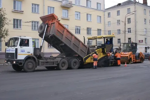 Ремонт проспекта Ленина дошел до Юбилейной площади