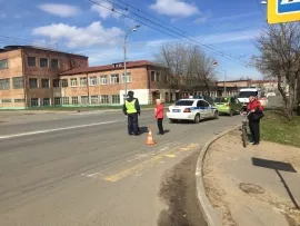 В Рыбинске на улице Свободы иномарка сбила двух девочек