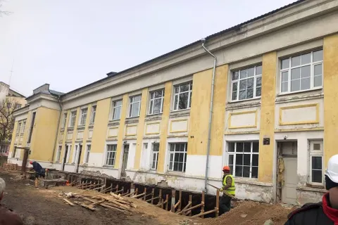 В Ярославле затянулся ремонт корпуса инфекционной больницы