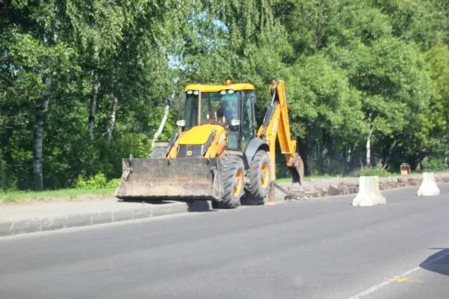 На Тверицкой набережной в Ярославле появится «карман» для автобусов