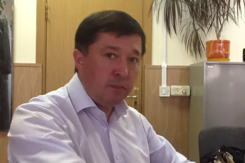 Сергей Самохин переводил миллионы рублей на адреса разваленных хижин