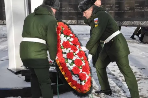 В Ярославле в День защитника Отечества прошли праздничные мероприятия