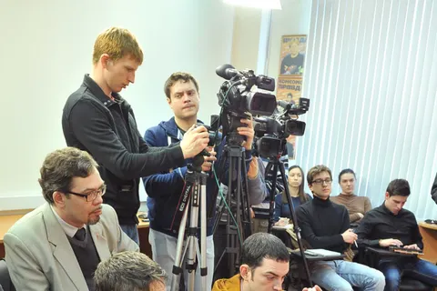 «Гражданская платформа» Ярославля не видит будущего без губернаторских выборов. Фоторепортаж