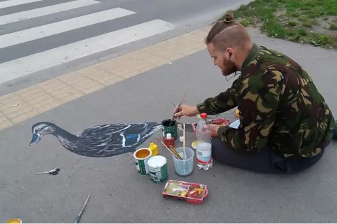 В Ярославле на «зебре» поселились 3D-уточки