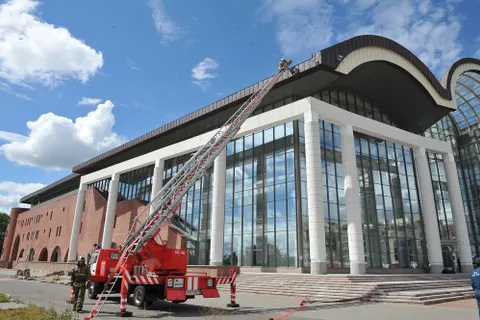 В КЗЦ «Миллениум» Ярославля прошли пожарные учения. Фоторепортаж