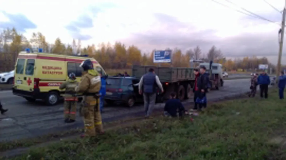 В тройном ДТП в Ярославле два человека получили травмы
