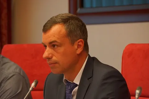 В Ярославской областной думе продолжили обсуждение депутатских поправок в бюджет области на 2015 год