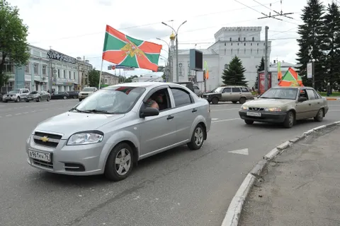 В Ярославле отметили День пограничника. Фоторепортаж