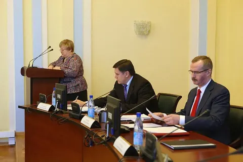 Экономия бюджетных средств по итогам госзакупок в 2014 году в Ярославской области составила порядка 1 млрд. рублей