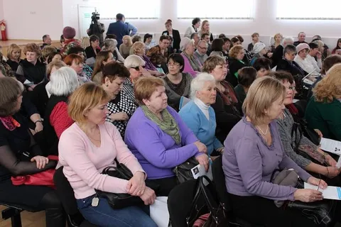 Депутаты муниципалитета Ярославля ответили на вопросы жителей Заволжского района