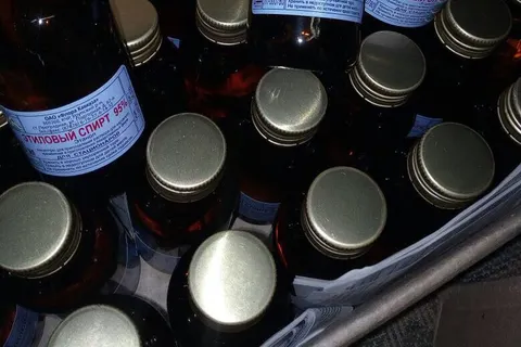 В одном из ларьков ярославцев травили «косметическим» алкоголем