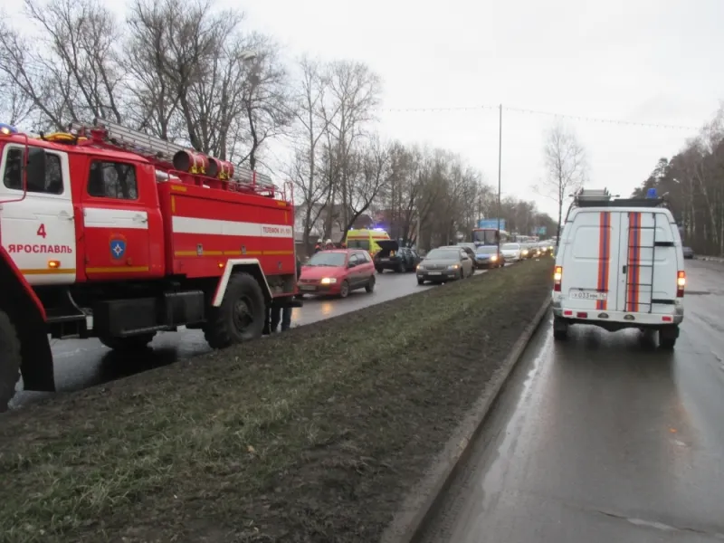 Авария на проспекте Октября: есть пострадавшие