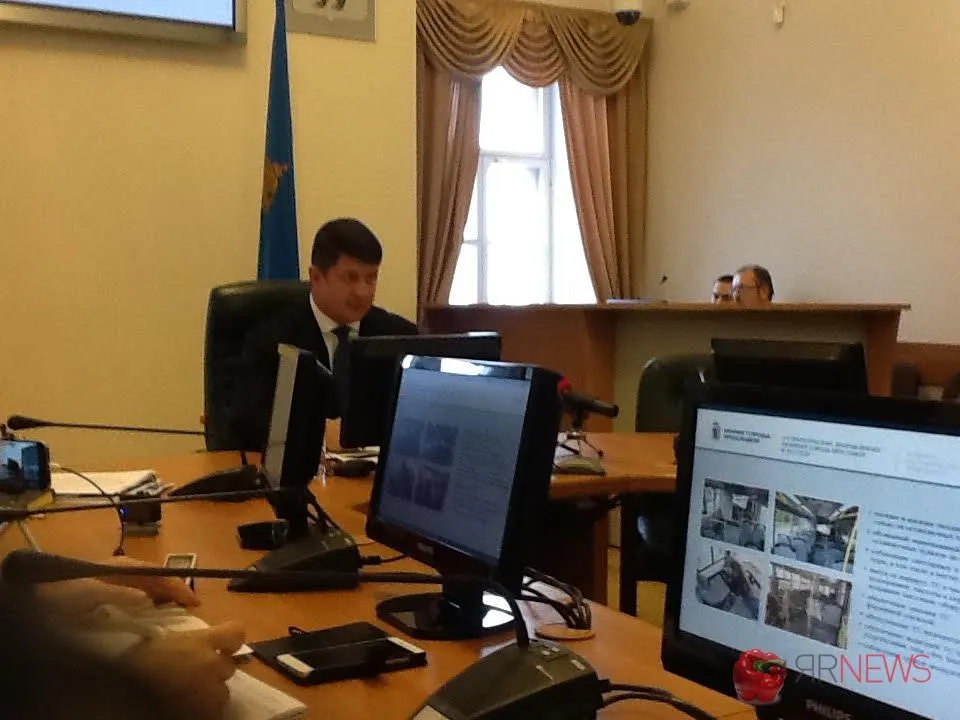 Началась пресс-конференция исполняющего полномочия мэра Ярославля