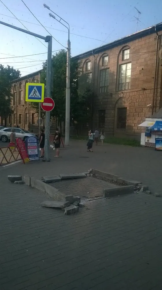 В центре Ярославля демонтировали универсальную кассу