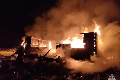 В селе под Переславлем в пожаре погиб человек