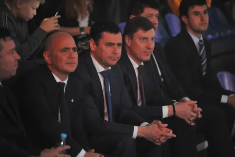 В Ярославль приехал кубок Чемпионата мира по футболу FIFA: фото