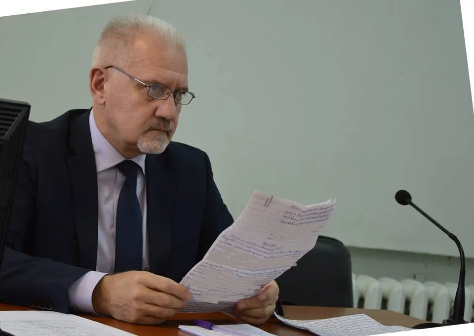 Ярославского уполномоченного по правам человека отстранили от помилований
