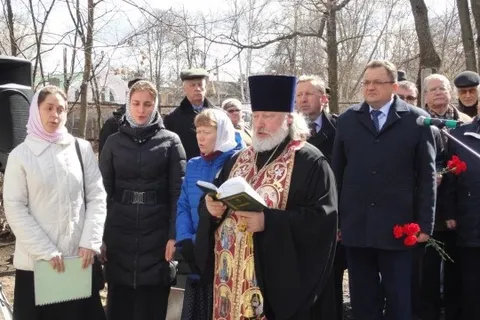 В Ярославле открылся мемориал «Вечная память жителям блокадного Ленинграда»