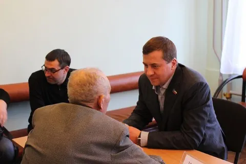 Около 400 ярославцев пришли на очередную встречу с депутатами муниципалитета