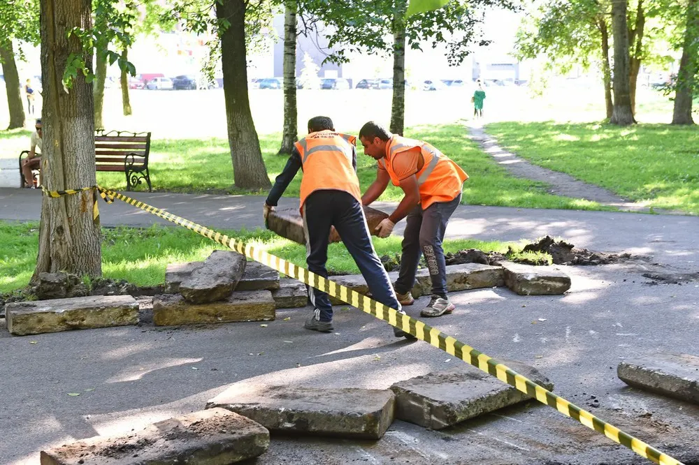В Бутусовском парке в Ярославле начались работы по благоустройству