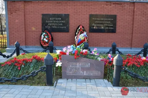 В Ярославле прошел митинг в память жертв политических репрессий. Фоторепортаж