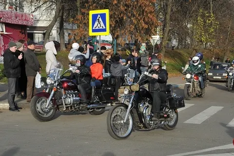 Байкеры Ярославля завершили мотосезон. Фоторепортаж