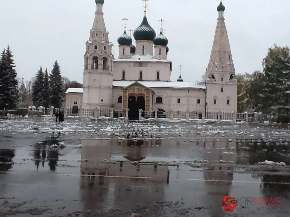 Компания «Трасса» вывела на уборку Ярославля 29 единиц техники