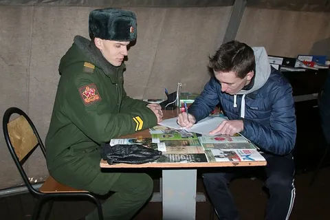 Промсвязьбанк выступил партнером акции по отбору контрактников