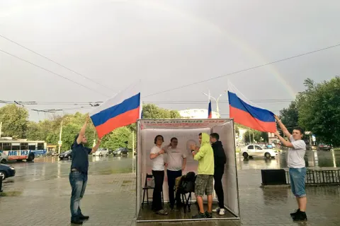 В Ростове Великом агитаторам Навального выделили место на рынке