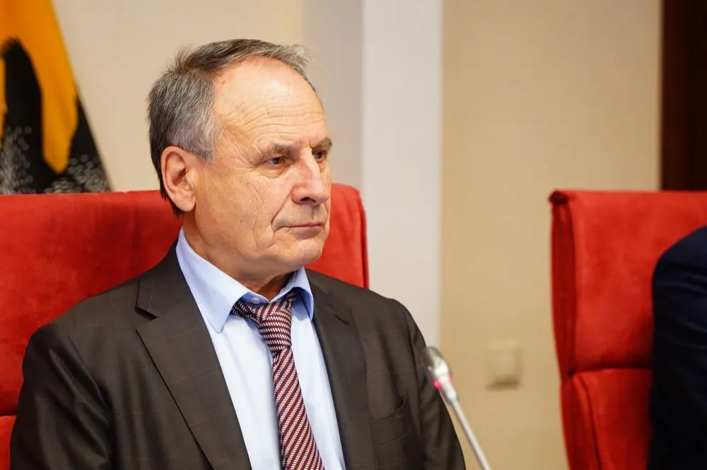 Председатель Яроблдумы прокомментировал введение платных парковок