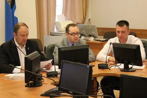 Ярославские депутаты оценили деятельность муниципальных предприятий в сфере потребительского рынка