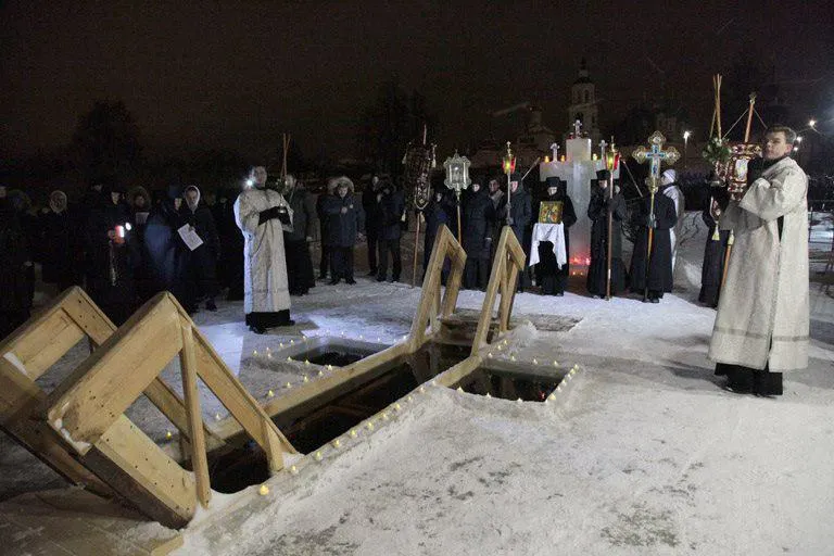 Толга – любимое место  крещенского купания ярославцев
