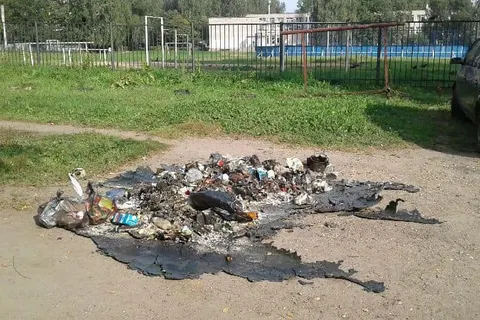 В Ярославле жгут контейнеры «Хартии»