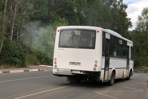 В Ярославле загорелся рейсовый автобус с пассажирами