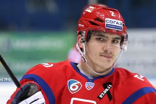 «Локомотив» передал защитника Павла Коледова в ХК «Сочи»
