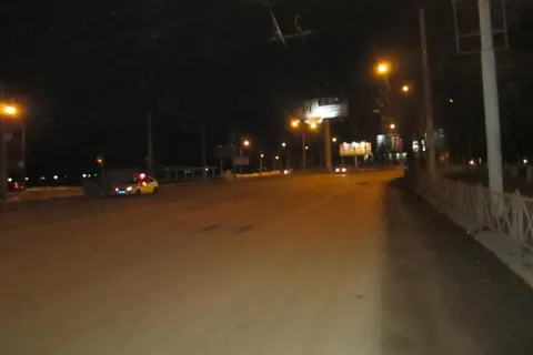 В Ярославле иномарка врезалась в светофор
