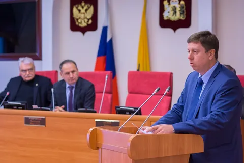 Ярославские власти ищут деньги на выполнение социальных обязательств