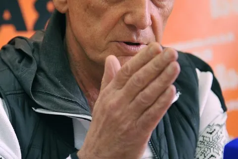 Умер Михаил Задорнов
