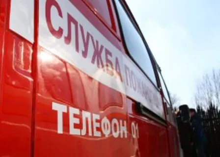 На Московском проспекте в Ярославле горит склад