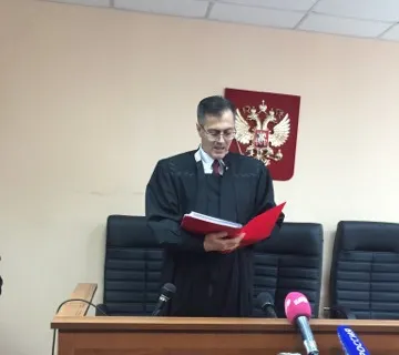 На судебное заседание по Мосейцевскому приюту прибыл иеромонах Макарий (Маркиш)