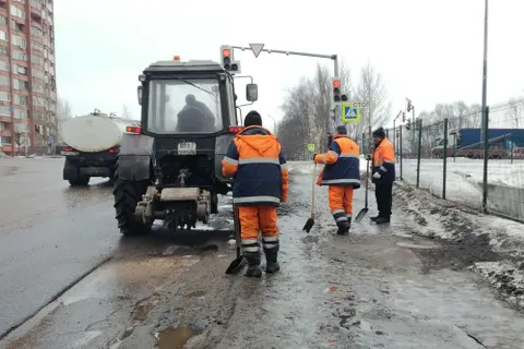 В Ярославле ремонтируют самые аварийные участки улиц