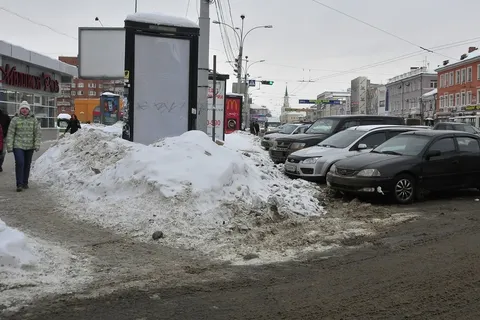 Фоторепортаж. Ярославль утопает в снегу и грязи