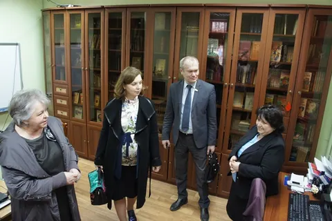 Депутаты Ярославской областной думы побывали в детском доме «Солнечный»