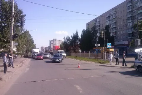Попавшая в ДТП на проспекте Машиностроителей девочка скончалась в больнице