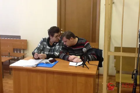 Судья отказал следователям в ходатайстве о наложении на Ивана Менько домашнего ареста