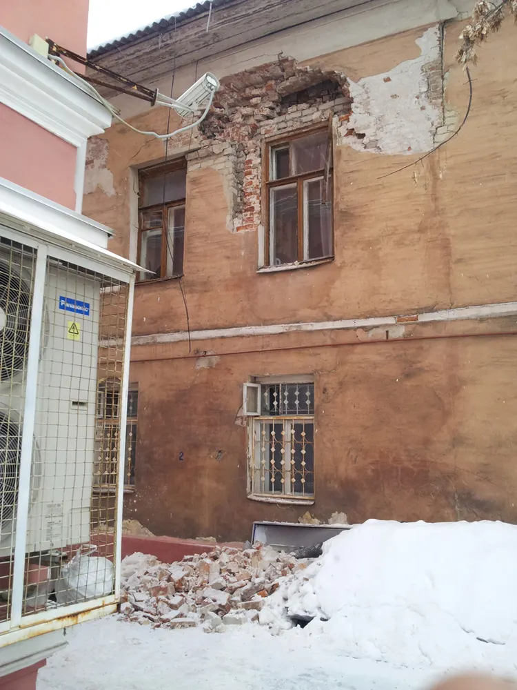 Обрушившийся в центре Ярославля дом оказался объектом культурного наследия