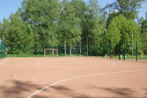 В Ярославле открыли новую спортивную площадку