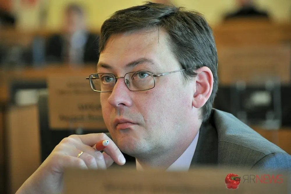 Шестнадцать грустных мгновений из жизни депутатов муниципалитета Ярославля. С фото