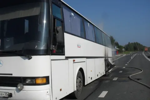 В Ярославской области загорелся рейсовый автобус